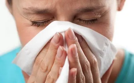 Hogyan gyorsan gyógyítja a megfázás otthon