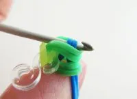 Как да тъкат гривни дъвка кука