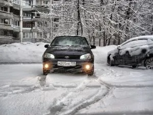 Как правилно почистване на колата от сняг банални грешки и съвети - вашите avtopuls