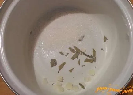 Főzni és tárolja a finom sós makréla otthon az egész recept egy fotó