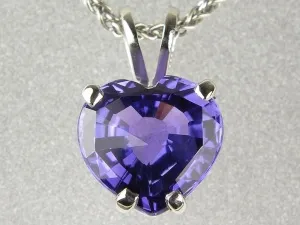 Sapphire камък знак на зодиака, характеристики, заинтересовани от