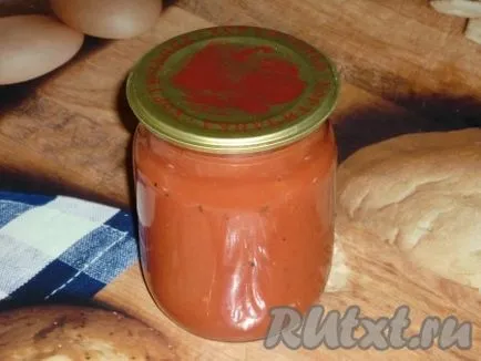 Ketchup paradicsomlé otthon - recept fotókkal