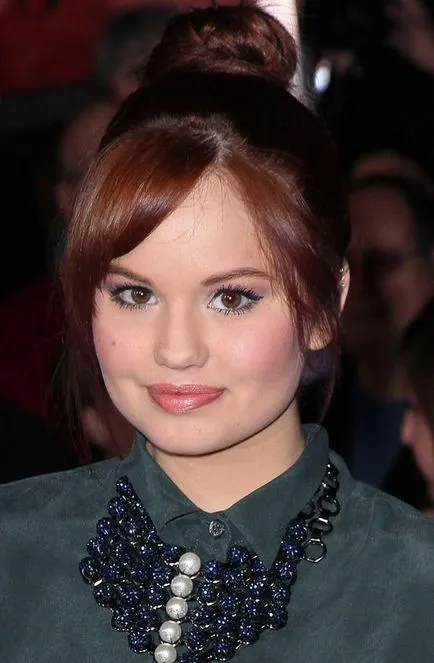 Beauty Debby Ryan - Oldal 2 of 3