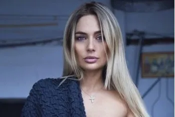 Natalia Rudova înainte și după fotografii din plastic