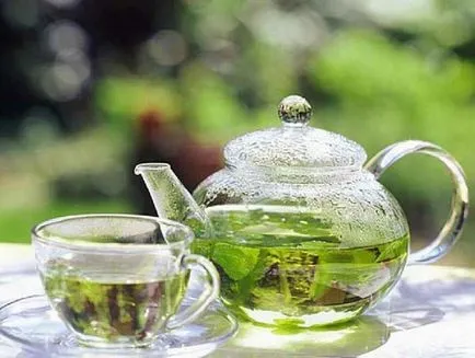 Ez nem káros, hogy igyon sok zöld tea