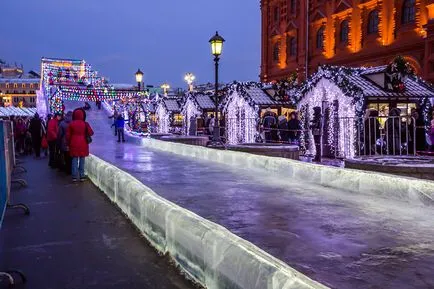 Anul Nou Moscova merge să se plimbe și să păstreze cald; )