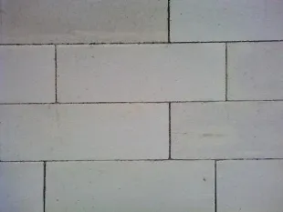 Стени от бетонни блокове (магистър ниво), като строителните правила