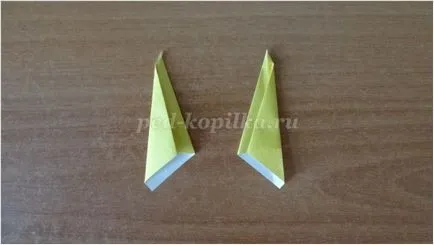 pui de Paște din hârtie cu mâinile în arta origami