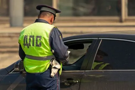 Reînmatriculare a unui vehicul în poliția rutieră, la schimbarea de reședință în 2017