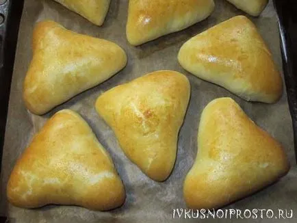 Pogácsákat burgonyával a sütőben - lépésről lépésre recept fotókkal, és finom és egyszerű