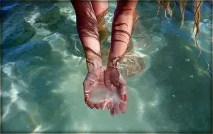 De ce apa de la Marea Moartă ca vindecare