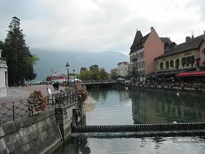 excursie Annecy de la Geneva, Lausanne, Nyon, Yvoire, Montreux, Vevey