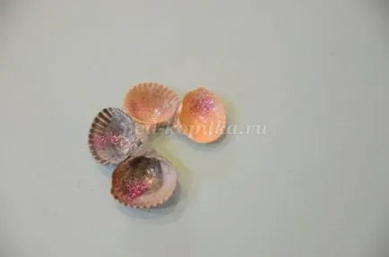 Gyertyatartó készült kagyló saját kezűleg