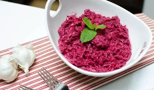 Proprietăți utile de rețete salata de sfeclă de zahăr de sfeclă roșie cu usturoi, maioneza si alte produse