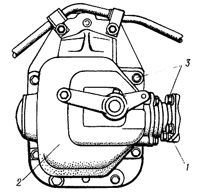 Szétszerelése traktor MTZ-80