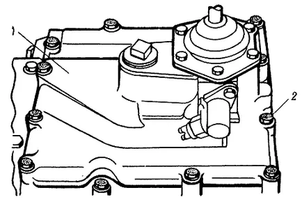 Szétszerelése traktor MTZ-80