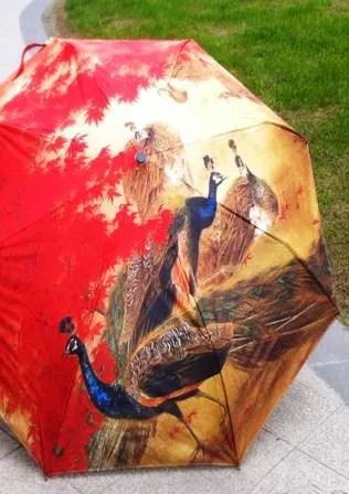 Kézzel festett esernyők - kreatív üzleti nők