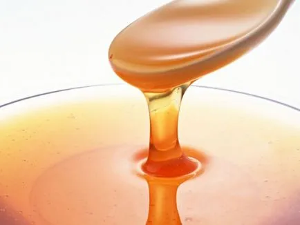 Защо медът е течен, как да се направи течност, използването на свойствата