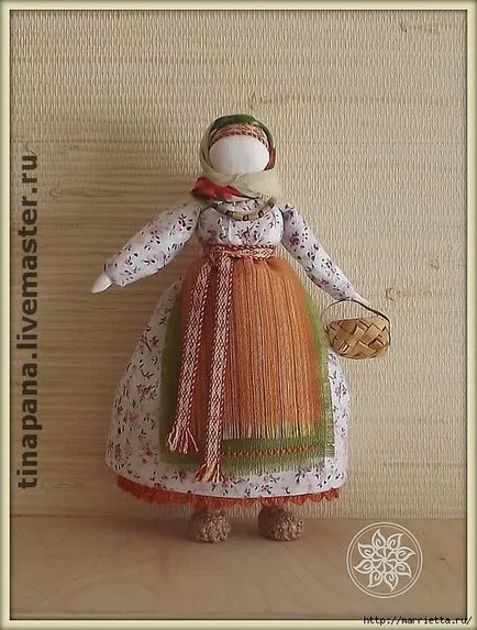 Шият се популярна традиционната кукла