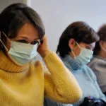 Колко дни болен човек е заразен по време на ТОРС и грип на другите за колко време