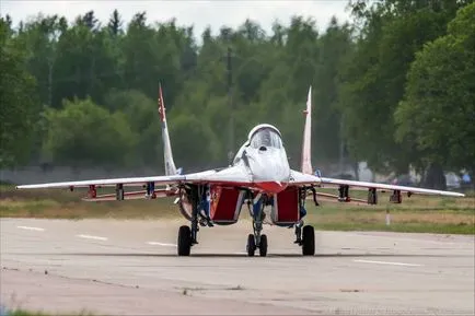 Рицари и Бързолети празнува 25 години! военен преглед