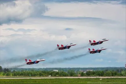 Cavalerii și Swifts a sărbătorit 25 de ani! Revizuirea militară