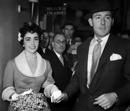 Rochii de mireasa Elizabeth Taylor