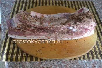 Свинско корем в multivarka - проста рецепта със снимка