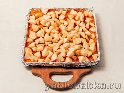 Тиква печен в пещ с мед и ябълки (5 рецепти) - рецепта със стъпка по стъпка снимки