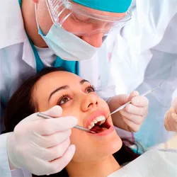 ratele de implantare transgingivală in Bucuresti