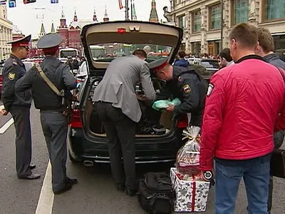 Kaukázusi esküvői résztvevők fényképezési őket, hogy megbírságolták megjelent - Hírek