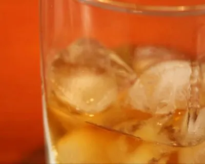 Уиски с лед - за и против