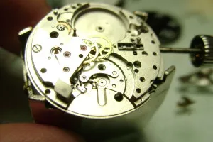 És az óra javítás - 2416 b kelet - önfelhúzós óra javítás - Lado