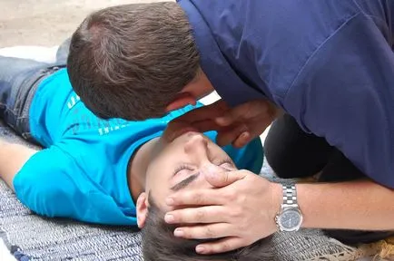 Algoritmul de resuscitare cardiopulmonară la copii și pentru adulți CPR și de prim ajutor, okeydok