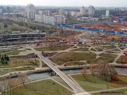 Националната библиотека беларуски (Минск) и наблюдение палуба