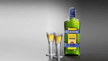 Becherovka - un drog sau alcool-l bea dreapta