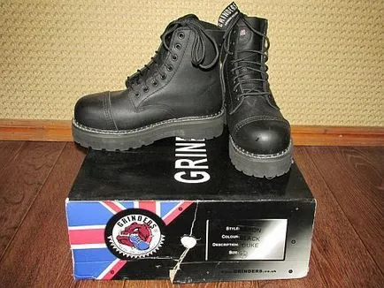 Pantofi skinheads ca numite