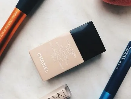 Chanel vitalumiere аква # 10 мнения