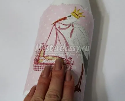 Decoupage egy üveg, mint egy ajándék gyermek születésnapját