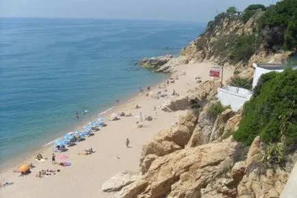 Cum se ajunge la Calella de la Aeroportul Barcelona - Spania Calella