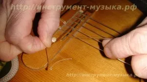 Hogyan húzza a nylon húrok - mi húrok húzni a gitár - jegyezze zenetanár