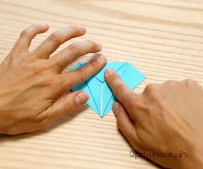 Hogyan készítsünk egy papír daru papírból készült - összecsukható technika számok Moduláris origami