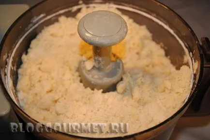 Vágott tésztát egy élelmiszer-feldolgozó