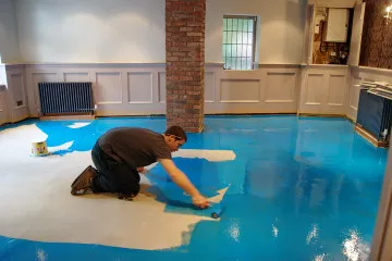 Hogyan készítsünk egy folyékony padlót a kezüket