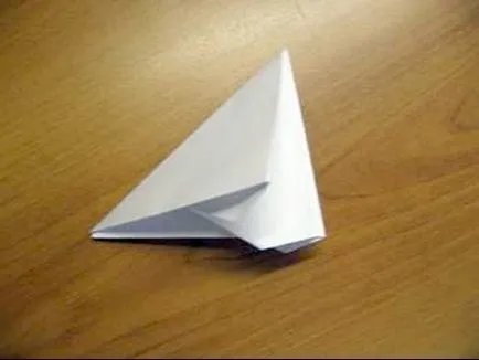 Ahogy cracker a papír origami szerelvény vázlata a következő lépéseket