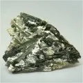 Каменни epidote магически свойства на минералната, снимка, прилагането