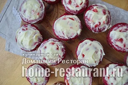 Cupcakes у дома рецепта с стъпка по стъпка снимки