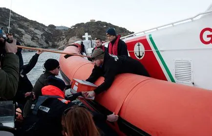 A összeomlása a hajó Costa Concordia, fotó hírek