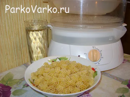 Pasta egy gőzhajó recept fotó, parkovarko