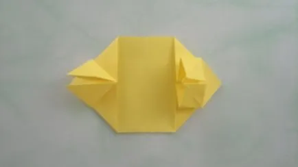 Mester osztályban origami, „a szív egy virág”